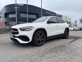 MERCEDES Gla 200 d sport plus auto