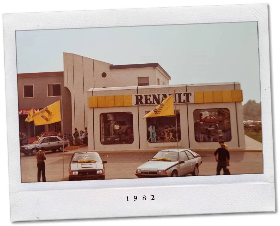 5 1982 Nuova Sede Di Strada Marm