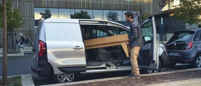 KANGOO VAN (1440 × 616 Px) (2)