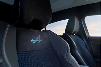 Renault Rafale E Tech Hybrid Esprit Alpine Bleu Sommet (55)