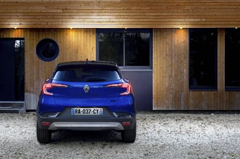 NUOVO RENAULT CAPTUR VOITURE A VIVRE REINVENTATA DEL SEGMENTO B (38)