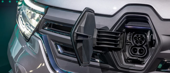 KANGOO VAN ETECH (1440 × 616 Px) (2)