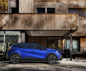 NUOVO RENAULT CAPTUR VOITURE A VIVRE REINVENTATA DEL SEGMENTO B (43)