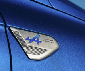 New Renault Clio E Tech Full Hybrid Esprit Alpine 80