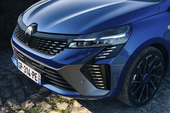 New Renault Clio E Tech Full Hybrid Esprit Alpine 90