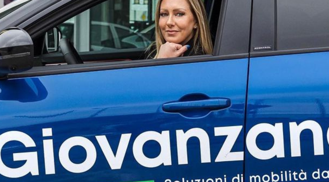 Elena Giaveri prova Nuovo Renault Austral
